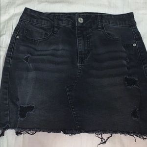 BLACK RIPPED JEAN SKIRT!